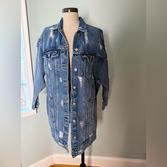 Zara Jackets & Blazers - Zara blue denim jacket with distressed details. Size M #denimjacket #distressed